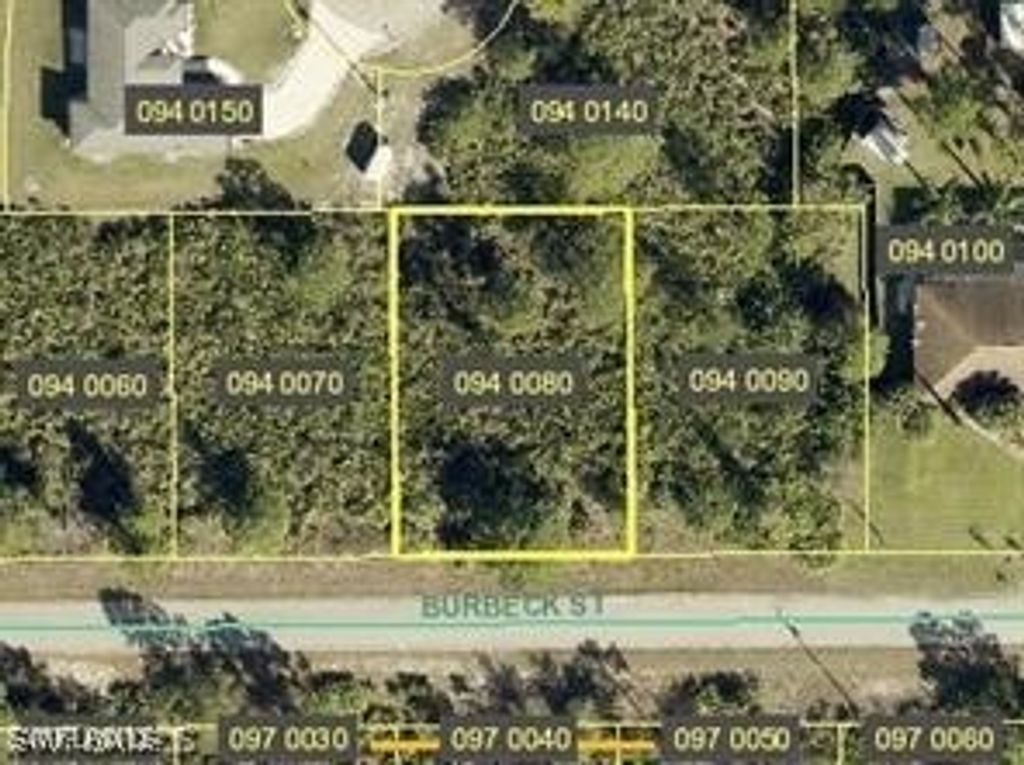 1261 Burbeck St, Fort Myers