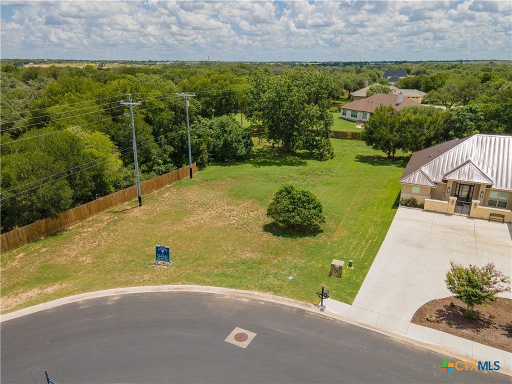 601 Oak Creek Parkway, Seguin