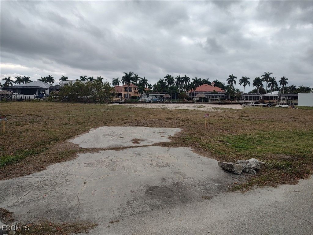 5358 Cocoa Ct, CAPE CORAL