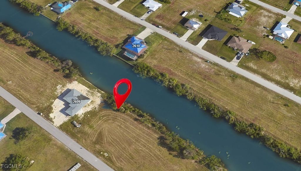 2605 Ne 5th Pl, Cape Coral