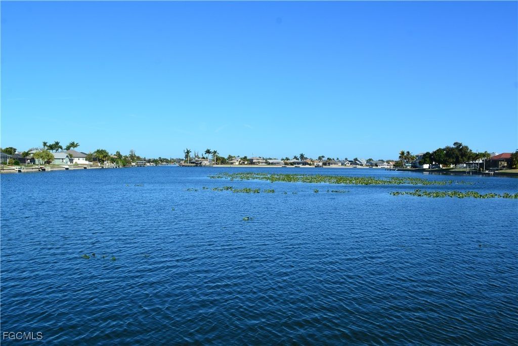 513 Sw 13th St, CAPE CORAL