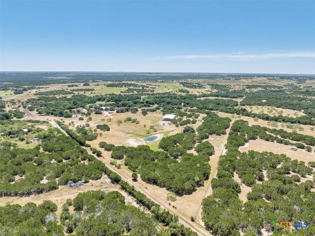Tract 2 County Road 208, Lampasas