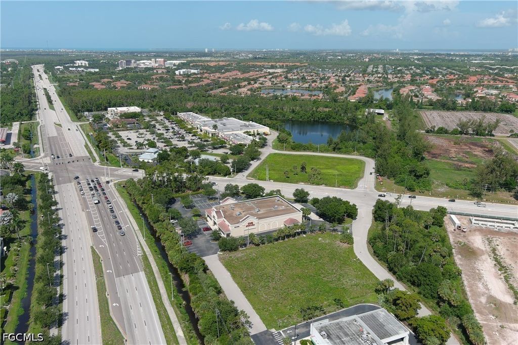 15640 Summerlin Rd, FORT MYERS