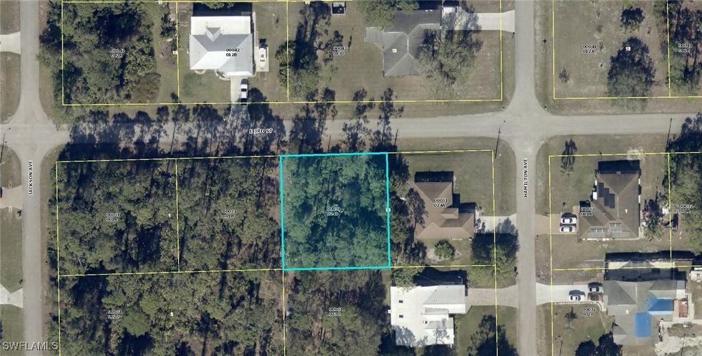 3807 E 3rd St, Lehigh Acres