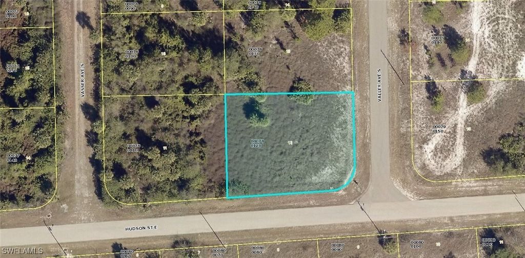 658 Valley Ave, Lehigh Acres