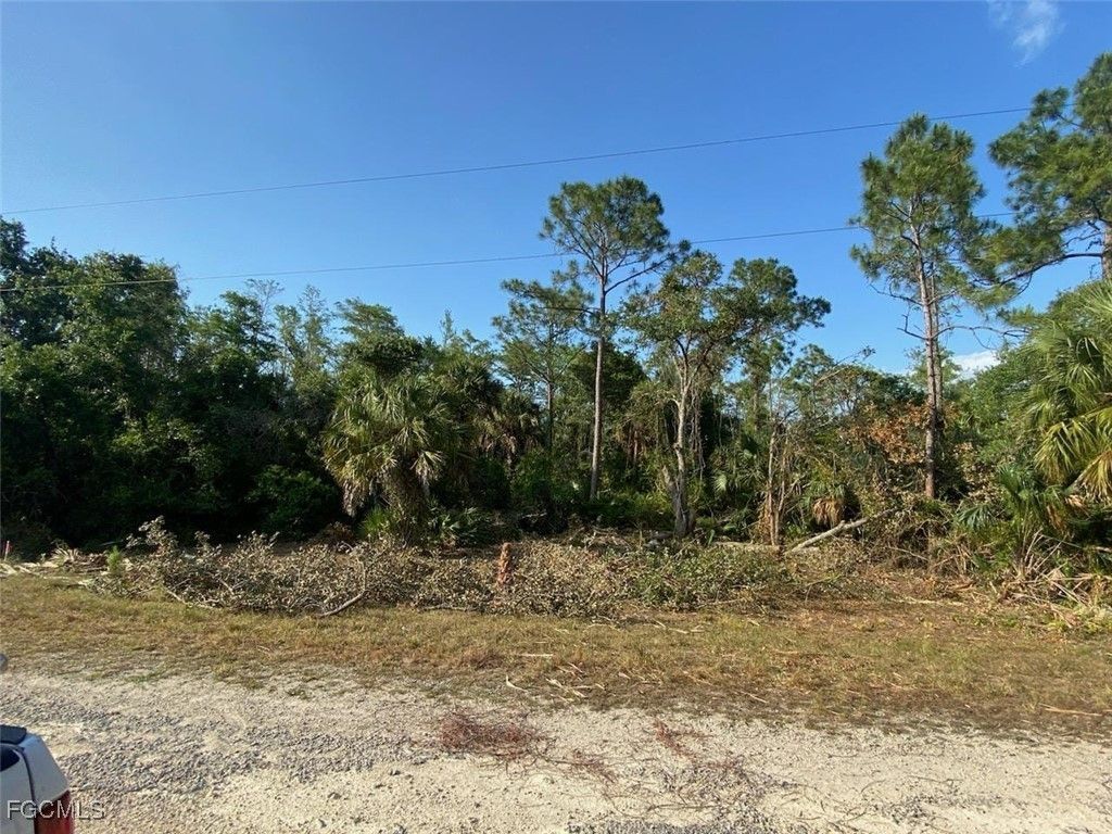 267 Woodburn Dr, Lehigh Acres