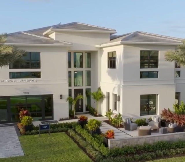 Photo of Listing #A11951975