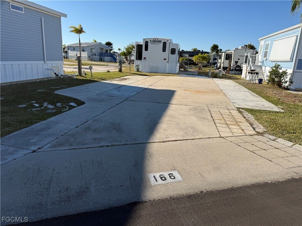 19681 Summerlin #186 Rd, FORT MYERS