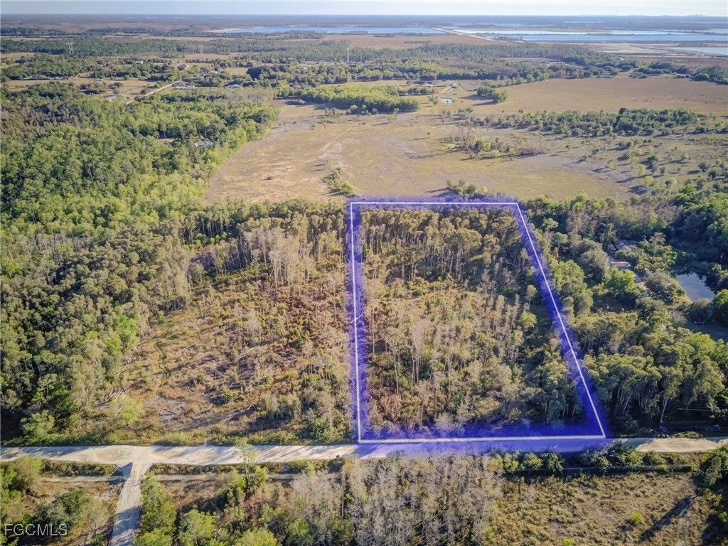 17380 Richard Rd, Fort Myers