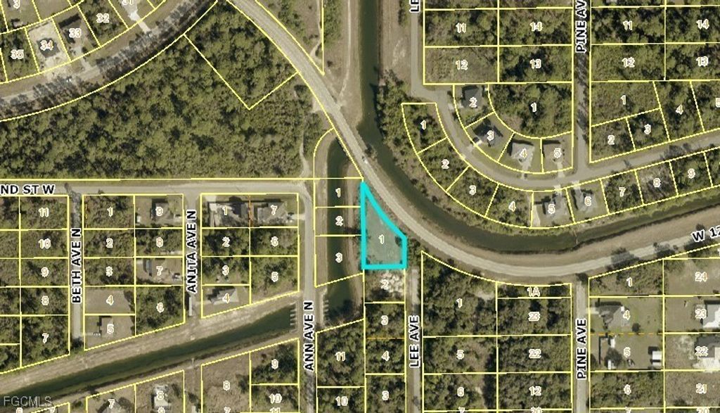 2201 W 12th St, Lehigh Acres