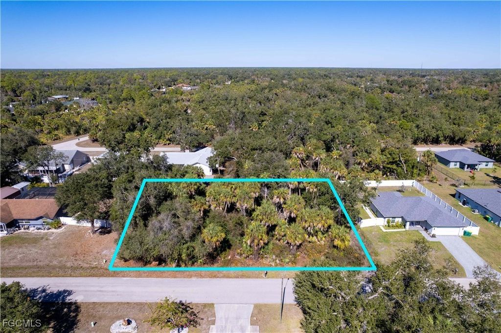 16250 Banyan Ave, Port Charlotte