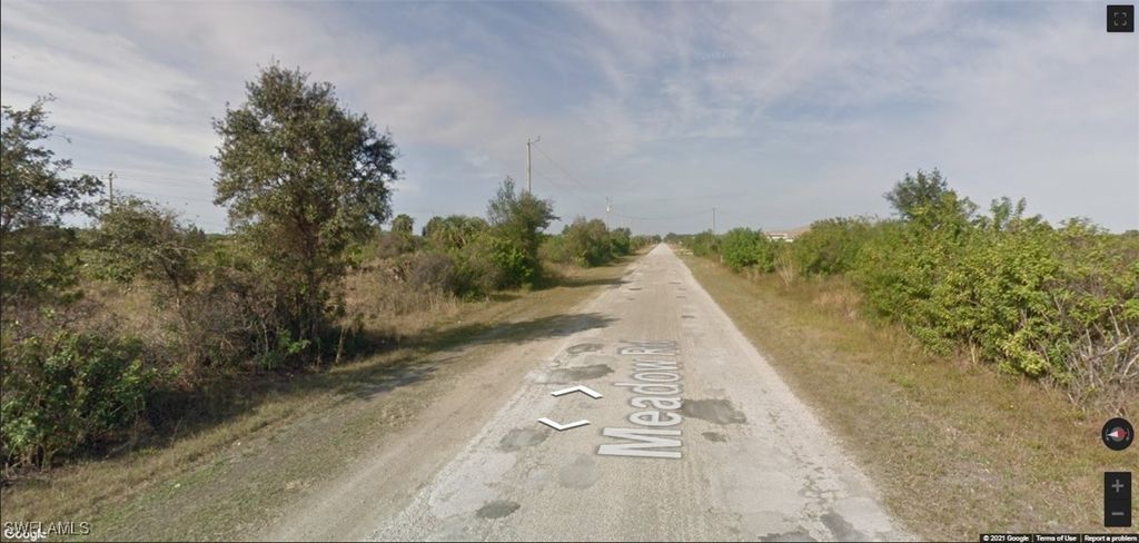 3362 Meadow Rd, Lehigh Acres