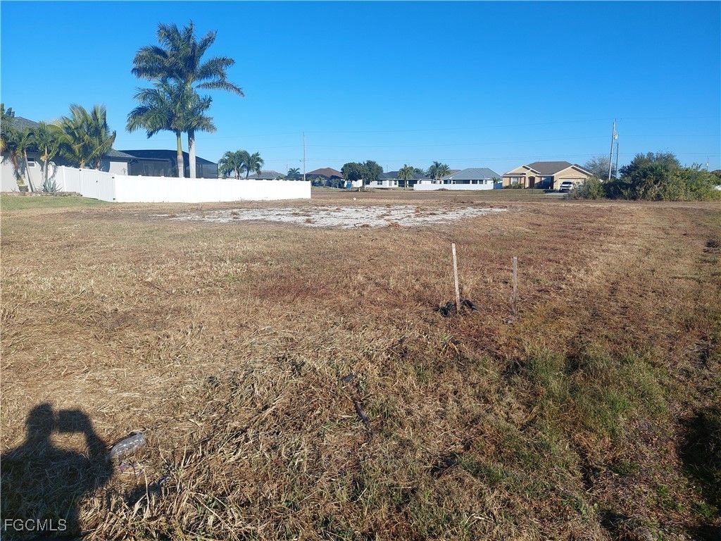 3327 Nw 4th Ter, CAPE CORAL