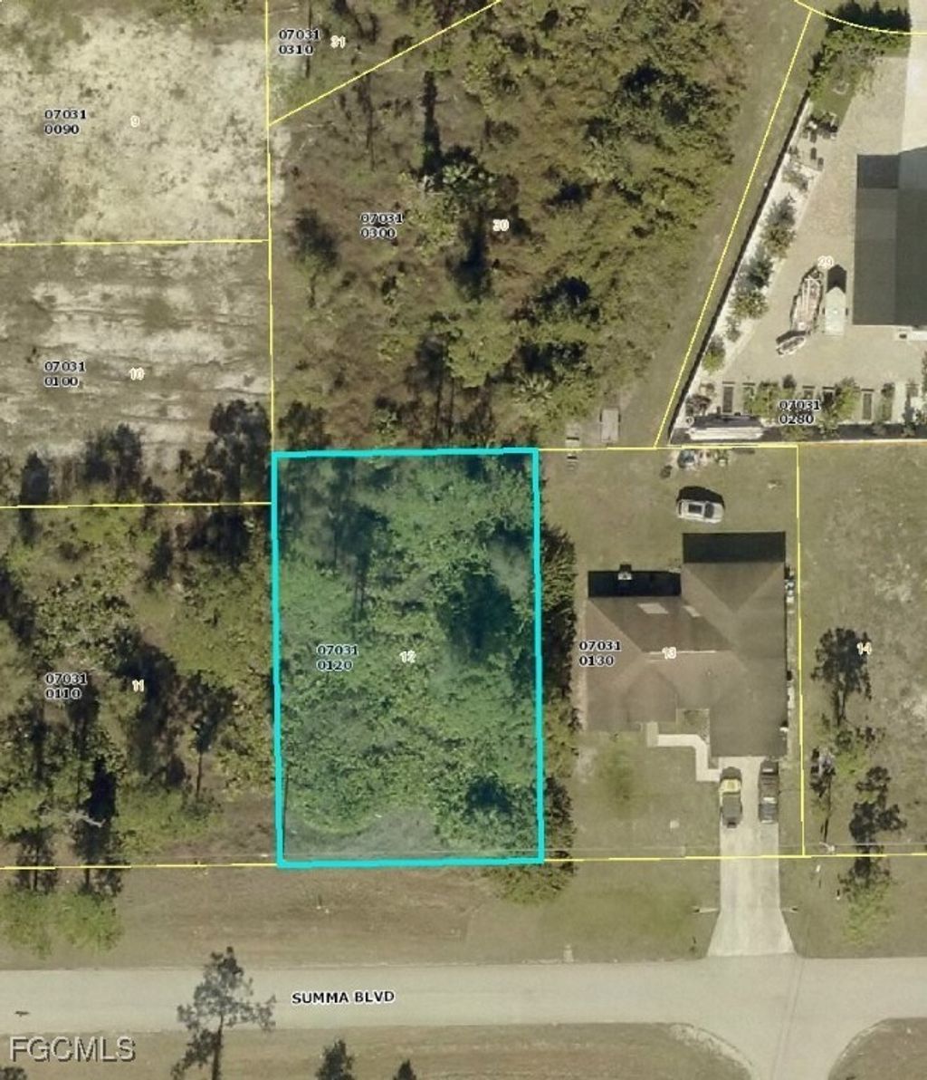 1205 Summa Blvd, Lehigh Acres