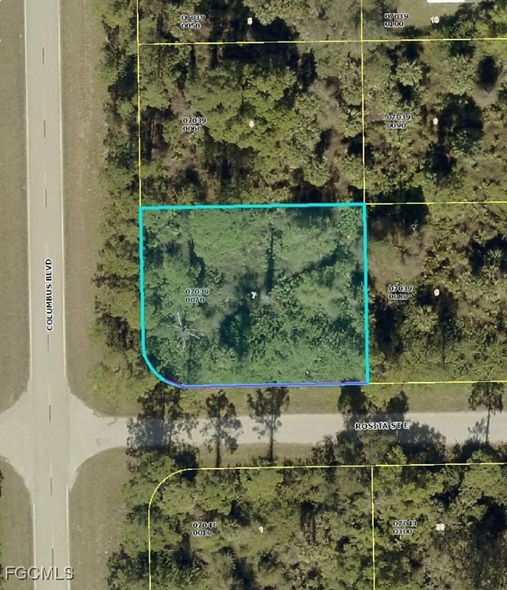 153 Columbus Blvd S, Lehigh Acres