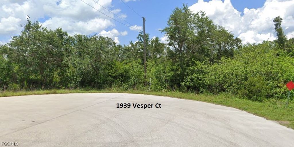 1939 Vesper Ct, LEHIGH ACRES