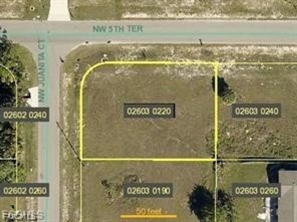 511 Nw Juanita Ct, CAPE CORAL