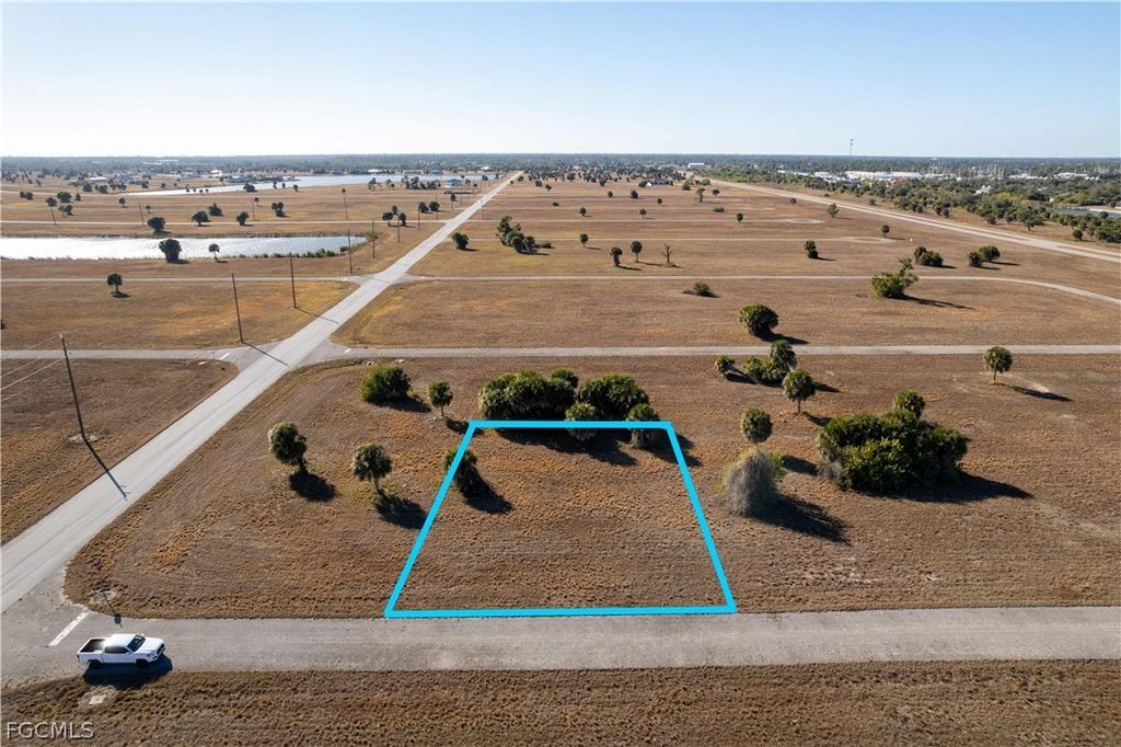 3 Spruce Ln, Placida