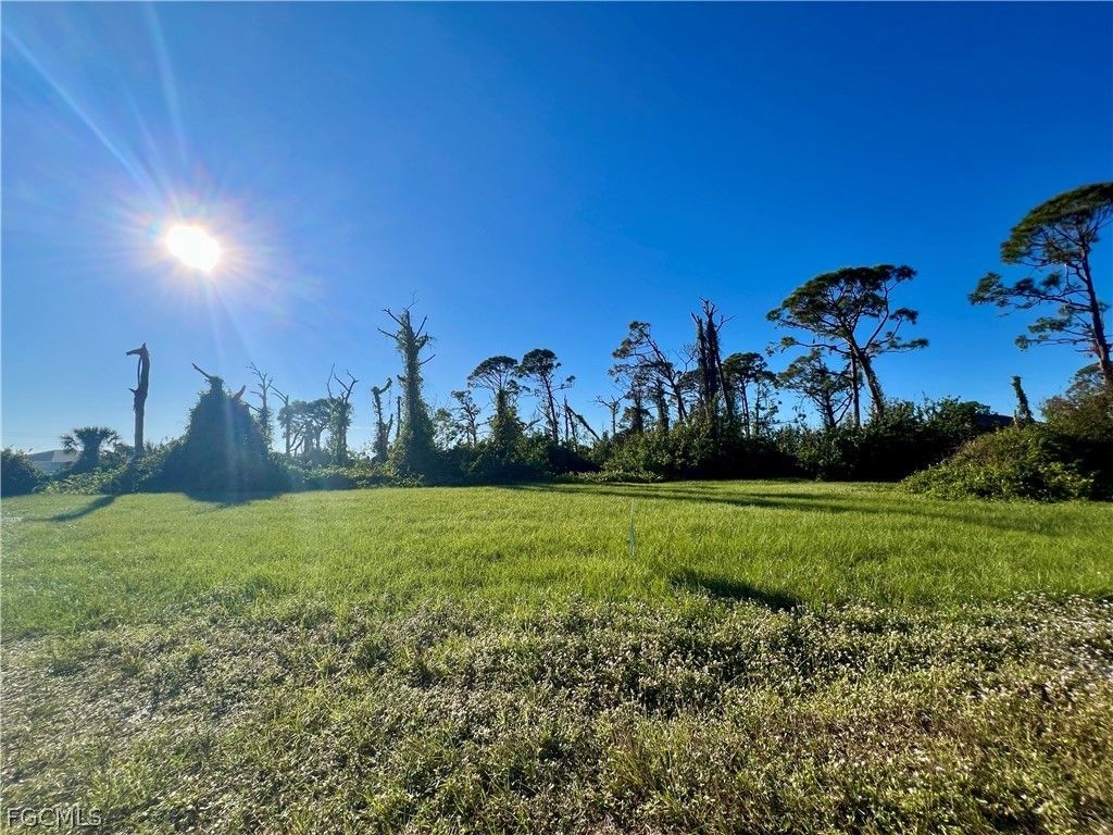 8 Pennant Pl, PLACIDA