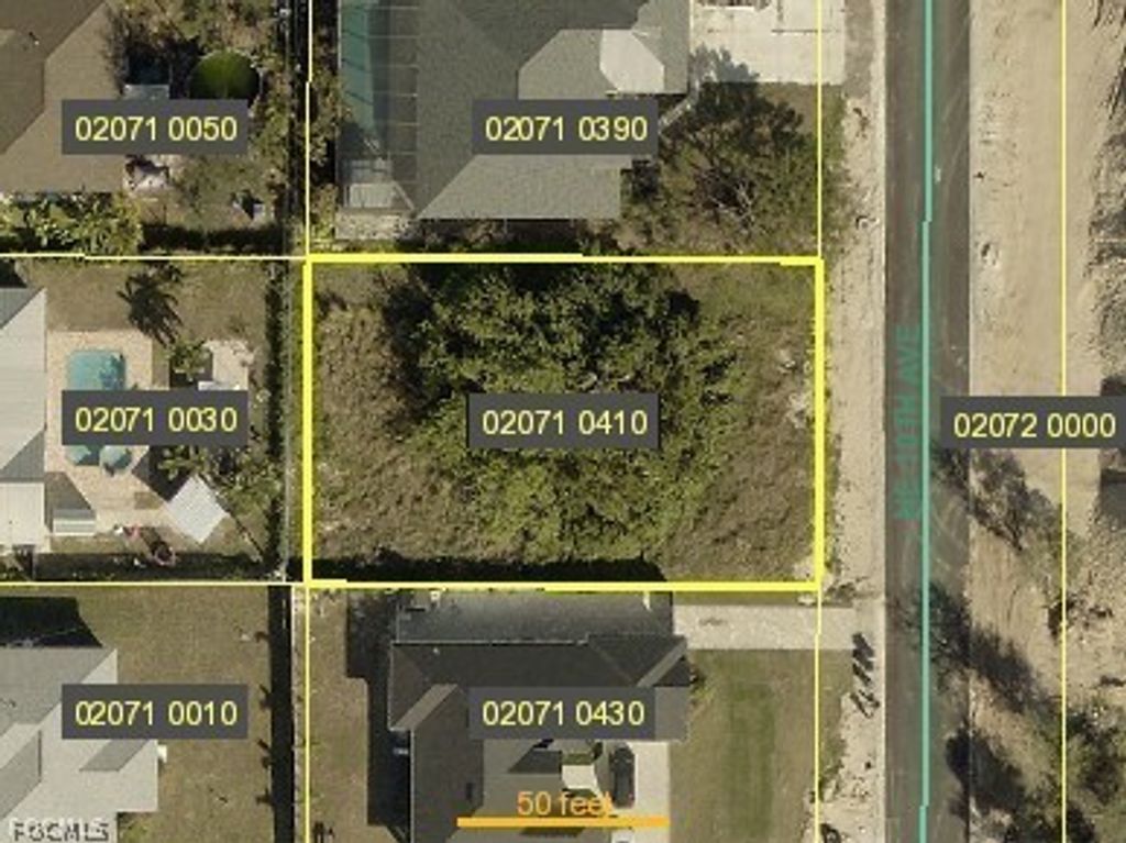 1306 Ne 10th Ave, CAPE CORAL