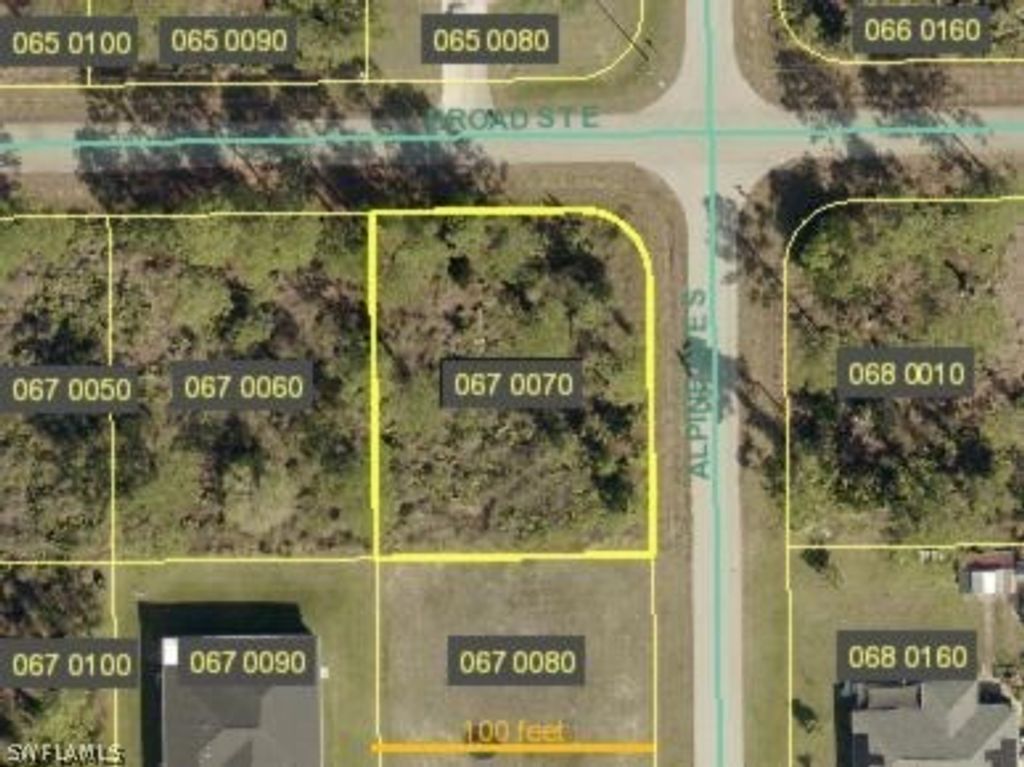 928 Broad St E, LEHIGH ACRES