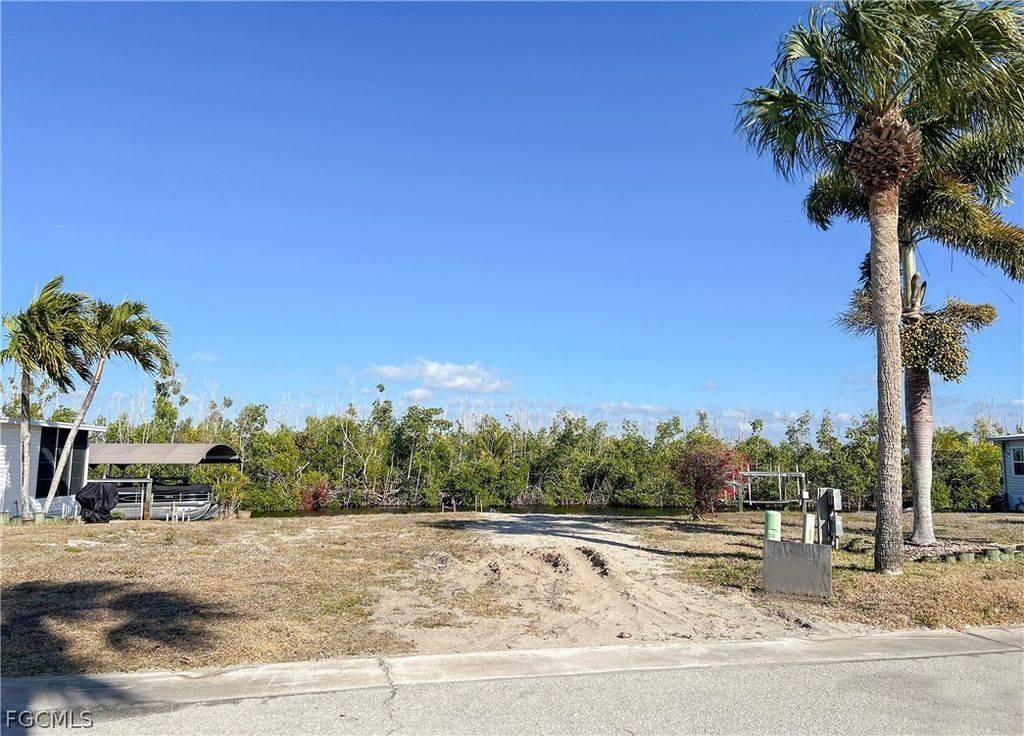 17841 Bryan Ct, Fort Myers Beach