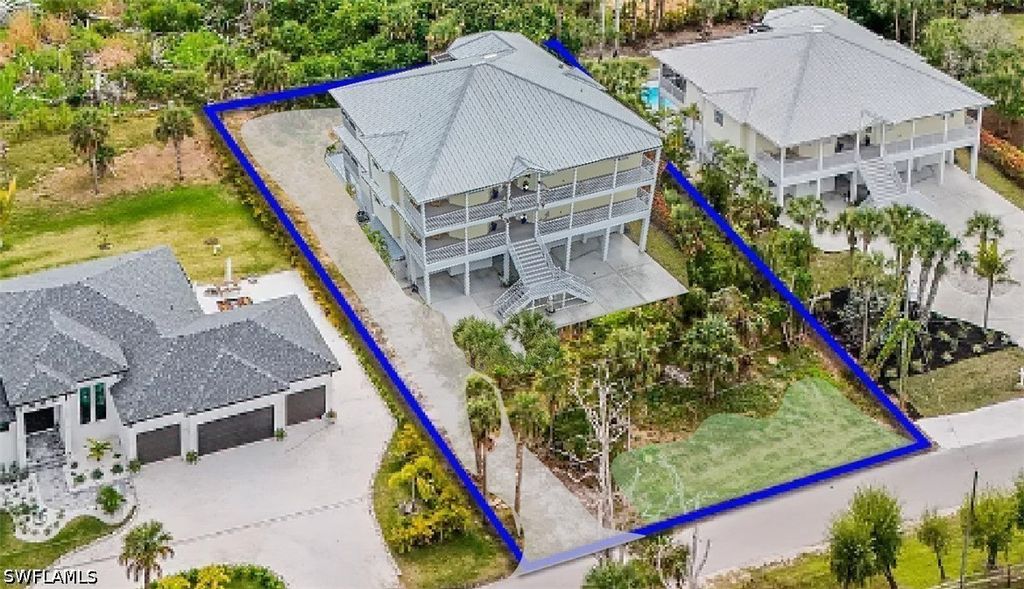 13407 Electron Dr, Fort Myers
