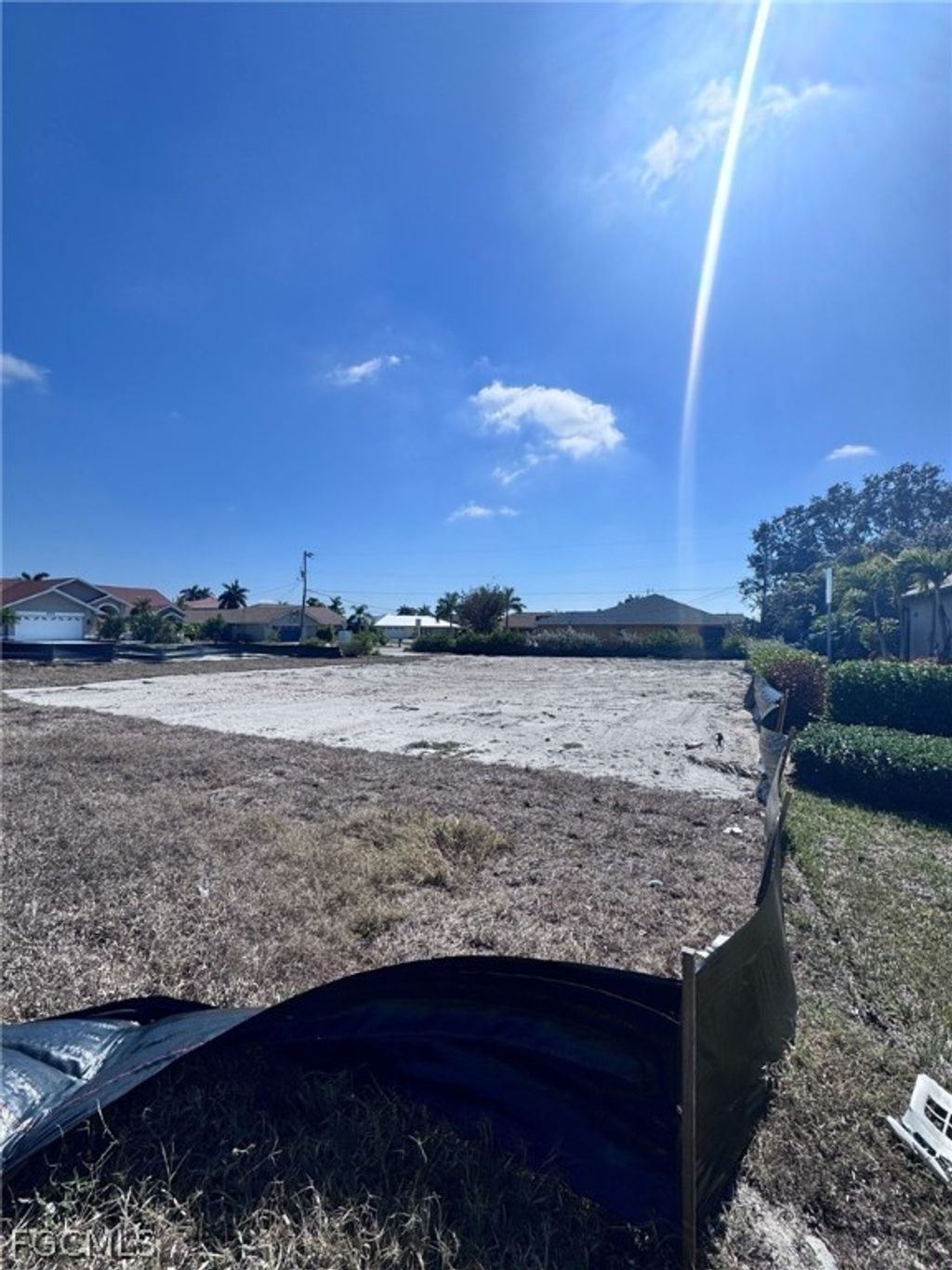 1402 Cape Coral Pkwy W, Cape Coral