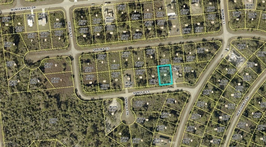 660 Vanola Ct, LEHIGH ACRES