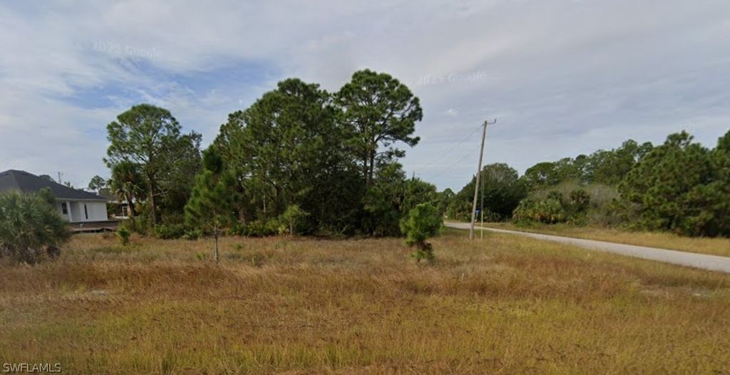 545 Columbus Blvd S, Lehigh Acres