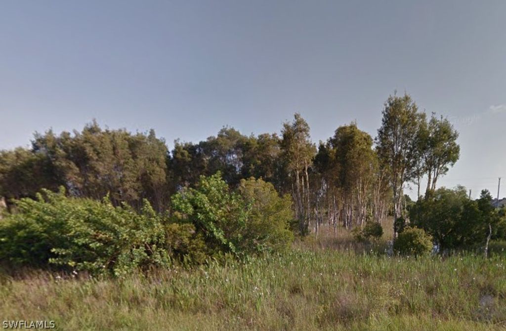 809 Alamo St E, Lehigh Acres
