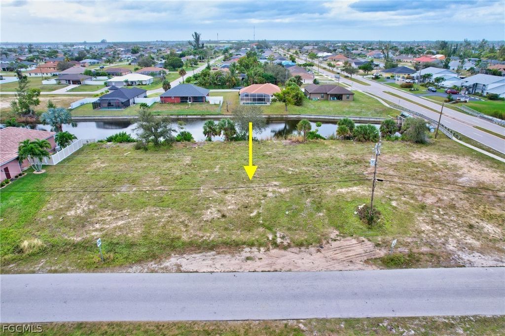 3206 Sw 11th Pl, Cape Coral