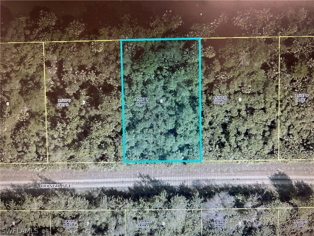 1247 Crystal St E, Lehigh Acres