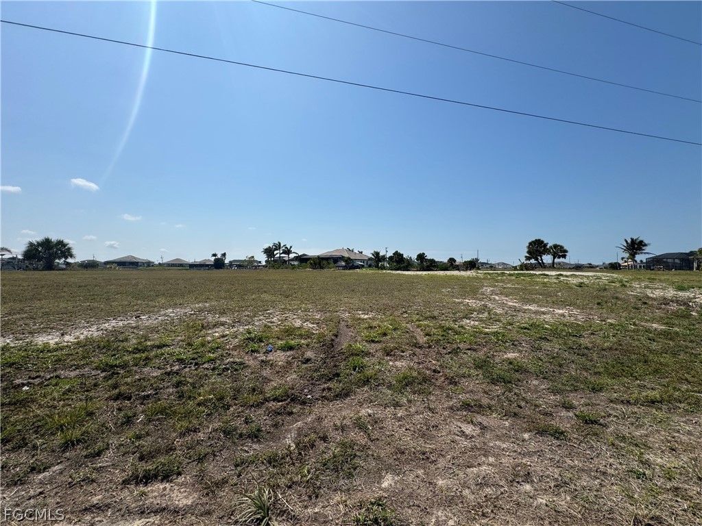 4402 Nw 36th St, CAPE CORAL