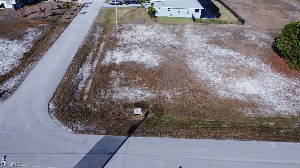 3601 Nw 47th Ln, CAPE CORAL