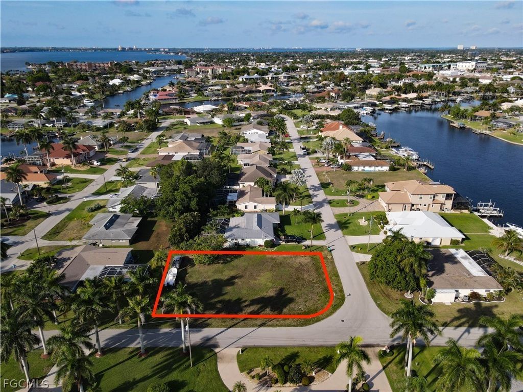 4403 Se 19th Ave, Cape Coral