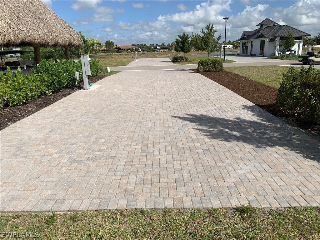 5570 Laguna Caribe Cir, Fort Myers