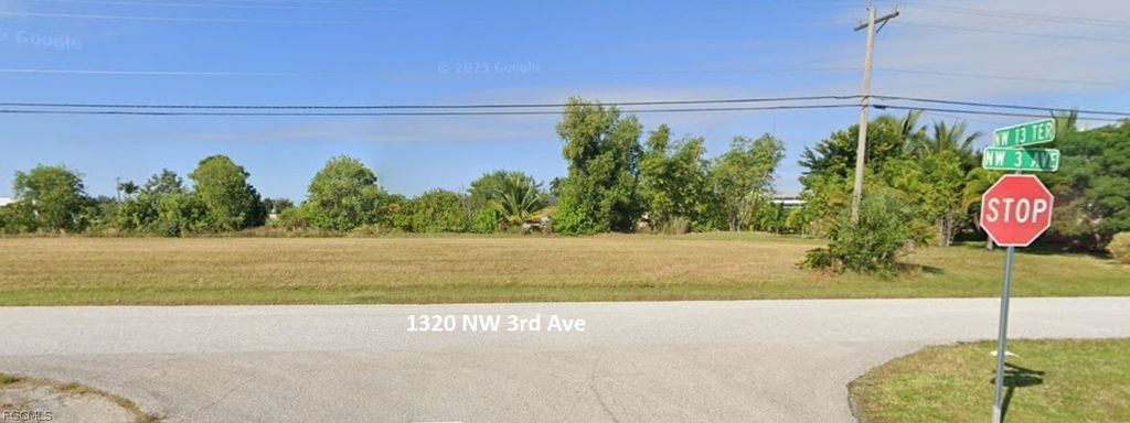 1320 Nw 3rd Ave, CAPE CORAL
