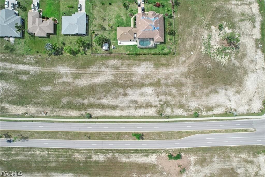 1016 Skyline Blvd, CAPE CORAL
