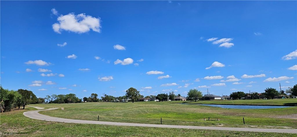 1511 Nw 26th Pl, CAPE CORAL