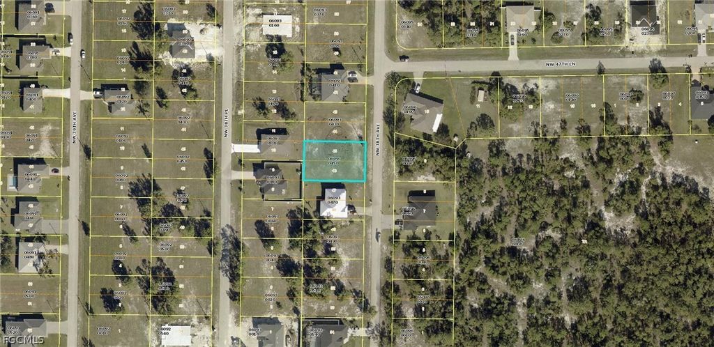 4718 Nw 38th Ave, Cape Coral