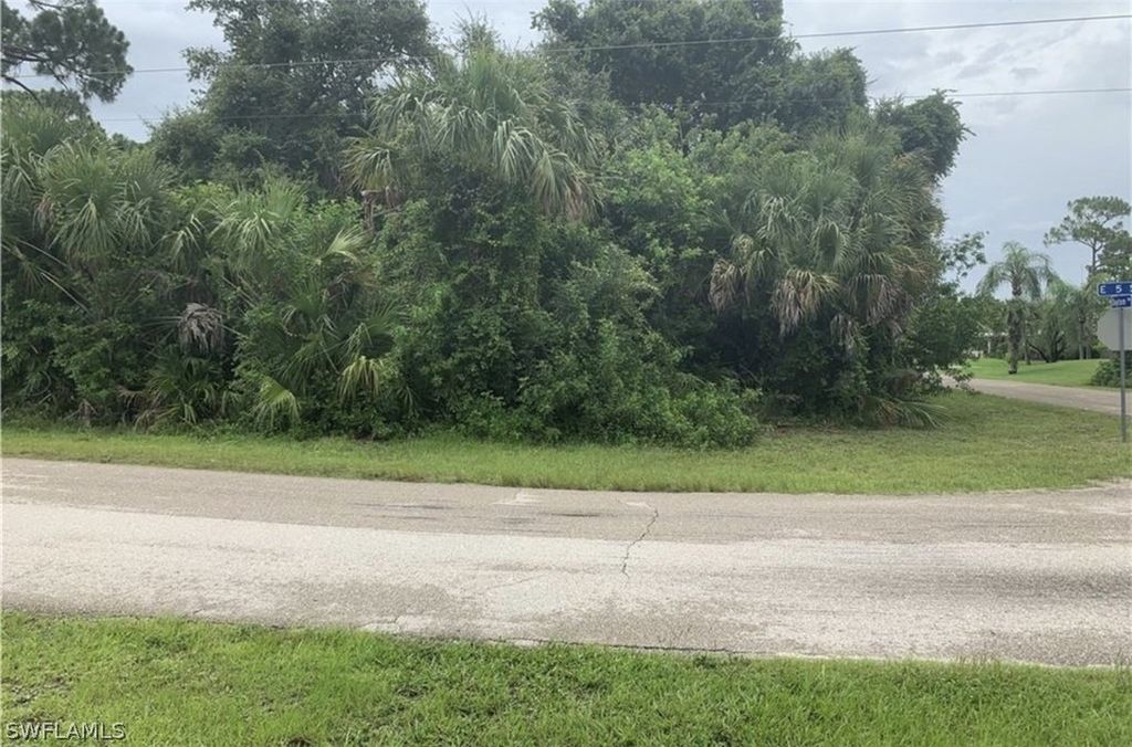 501 Dayton Ave, Lehigh Acres