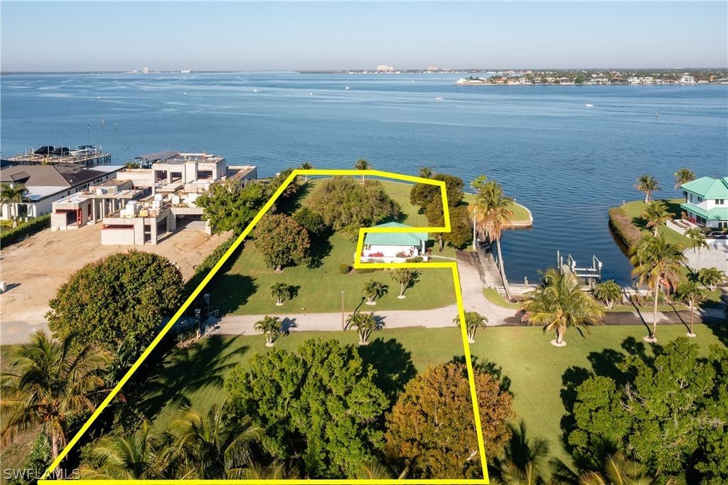 14040 Schultz Rd, FORT MYERS