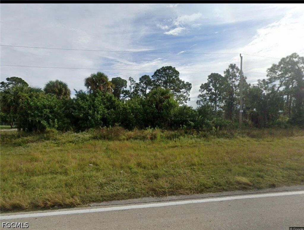 343 Columbus Blvd S, Lehigh Acres