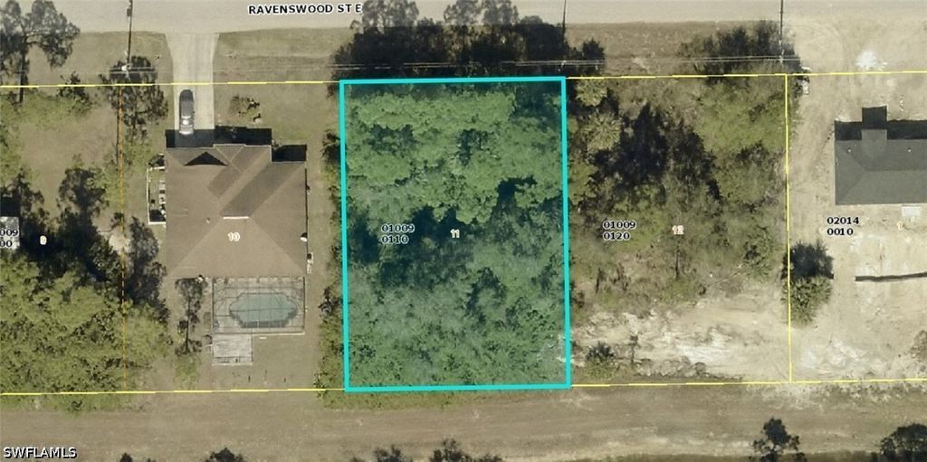 1128 Ravenswood St E, Lehigh Acres