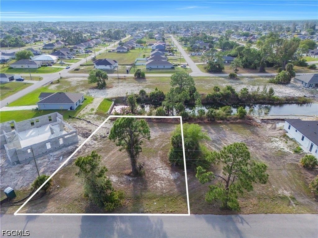 3440 Ne 17th Pl, Cape Coral