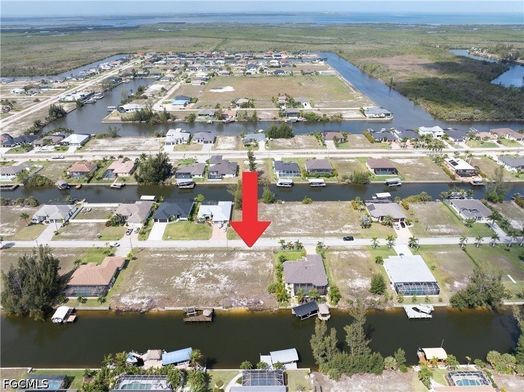 1645 Nw 39th Ave, Cape Coral