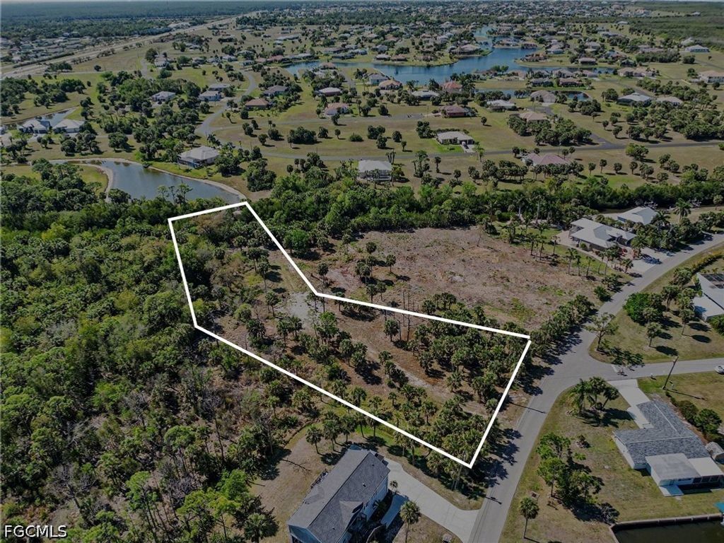 24383 Jean La Fitte Blvd, Punta Gorda
