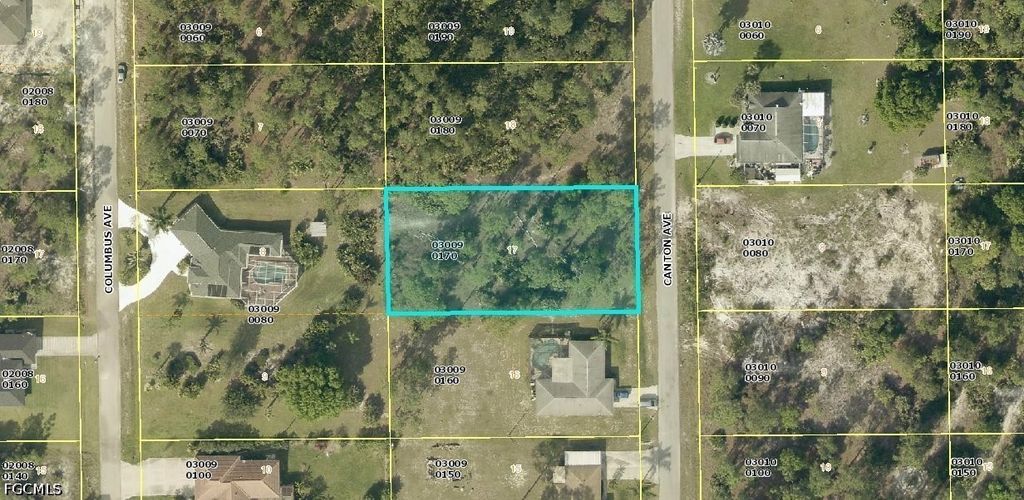 809 Canton Ave, Lehigh Acres