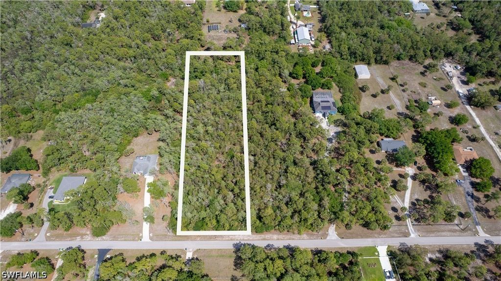 0000 Wilson Blvd N, Naples